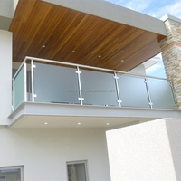 YL Garde-corps de balcon moderne en verre transparent avec balustrade en acier inoxydable finition satinée/miroir et pince de fixation en verre pour une sécurité facile