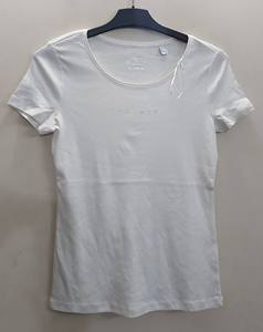 เสื้อยืดคอกลมแขนสั้นทรงเข้ารูปผ้าฝ้าย 100% ระบายอากาศได้ดี สไตล์ลำลองสำหรับฤดูร้อน แบรนด์แท้คุณภาพสูงสำหรับผู้หญิง เหมาะสำหรับใส่ทำงาน - Product Image 1