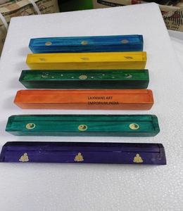 Nuevos diseños de mezcla con incrustaciones de latón de color madera de mango, caja de quemador de incienso, proveedor mayorista de India. - Product Image 1