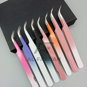 แหนบถอนคิ้วสแตนเลสแบบออกแบบโลโก้ได้ตามต้องการแหนบปลายแหลมแบบยึดเพชร - Product Image 1