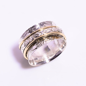 แหวนพลอยสปินนิ่งสีเงินแบบสองโทน925เครื่องประดับแต่งงานเงินสเตอร์ลิงแบบเรียบขายส่ง - Product Image 1