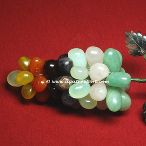 Mélange de pierres précieuses en mousse, décorations de raisin, feuilles d'agate - Product Image 1