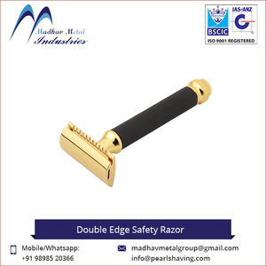 Rasoir de sécurité à double tranchant en métal Madhav de qualité supérieure avec manche en laiton et lame en acier inoxydable pour hommes au meilleur prix - Product Image 6