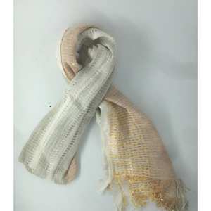 Echarpes imprimées en viscose pure de haute qualité pour adultes multicolore fantaisie portant une fabrication directe pour le printemps et l'été - Product Image 1