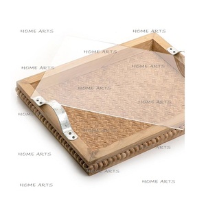 Plateau de service à chocolats en bois et en verre avec poignées en fer Plateau de service de forme ronde de dernière conception à vendre - Product Image 5