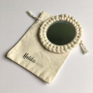 กระจกพกพาแบบมาคราเม่คุณภาพสูง - Product Image 1