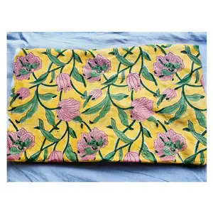 ผ้าสำหรับตัดเย็บเสื้อผ้า พิมพ์ลายด้วยมือ ดีไซน์เนอร์ ผ้าฝ้ายธรรมชาติ 100% ผ้าสำหรับตัดเย็บเสื้อผ้าจากผู้ผลิตในอินเดีย - Product Image 1