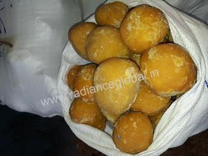 Cubos de Jaggery Frescos, Origen Tamil Nadu, Color Amarillo Marrón, 7% de Humedad, Certificación ISO/HACCP/APEDA, 12 Meses de Vida Útil para Panadería - Product Image 3