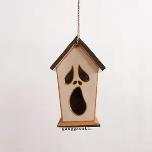 Arte de madera para decoración de jardín, arte de Halloween, técnica tallada para casa de pájaros