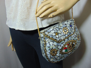 Pochette de soirée en métal mosaïque avec rabat, sacs à main de Delhi - Product Image 5