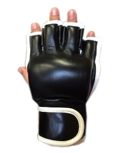 Guantes de Boxeo MMA Hechos a Medida, Medios Dedos, con Elástico, para Uso en Exteriores, Cuero Sintético de PU de Alta Calidad para Entrenamiento y Combate - Product Image 3