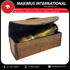 Télescope vintage en laiton avec gravure sur cuir |   Jumelles nautiques avec boîte de rangement en bois |   Décoration marine de style antique, cadeau - Product Image 5