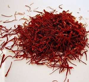 Natural Kashmiri <b>Red</b> Saffron Threads at Best Prices in Saffron Jar With Best Saffron Packaging - Product Image 4