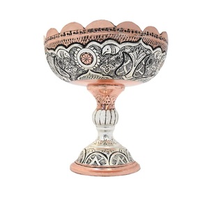 Tazón de Metal de Diseño Lujoso con Acabado Pulido Brillante Estilo Antiguo, Recipiente para Almacenar Alimentos, Tazón para Ensaladas, Tazón para Servir Hecho a Mano - Product Image 4