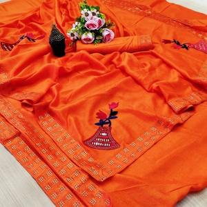 Nouveau Designer Imprimé Saree Prix le plus bas du marché Surat Ethnic Garment ApparelGarment - Product Image 4