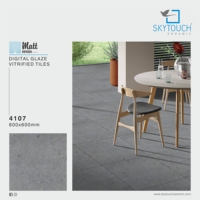 Carreaux de sol en porcelaine modernes très vendus 600x600mm, finition mate antidérapante, résistants à l'usure et aux acides, garantie à vie