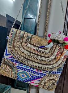 Pochette de soirée pour femmes en gros Perles Pochette Enveloppe Pochette Chaude À La Mode Dames Inde Ethnique Collection Messenger - Product Image 3