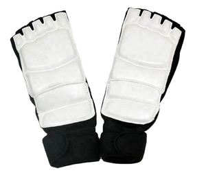 Protection de pied de Taekwondo respirante pour l'entraînement aux arts martiaux, vente chaude, par Standard International - Product Image 2