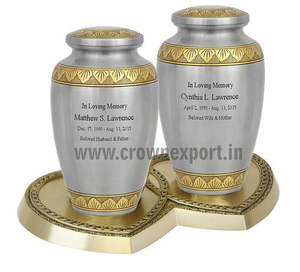 Urnas Funerarias para Adultos, Urnas de Cremación Dobles para Parejas, Diseño de Manos Entrelazadas, Urnas de Aluminio Doradas y Negras - Product Image 2
