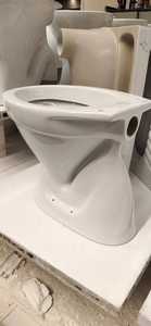 Inodoro de Dos Piezas Oculto de Cerámica con Sifón en S y P, Hecho en India - Product Image 4