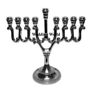Métal Menorah Haute Qualité À La Main Designer En Gros Bougeoir Classique Élégant En Gros Nouveau Designer Bougeoir - Product Image 4
