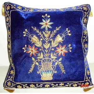 ปลอกหมอนอิงลายนกยูงปักสำหรับบ้านโรงแรมจัดงานแต่งงานรูปทรงสี่เหลี่ยม - Product Image 4