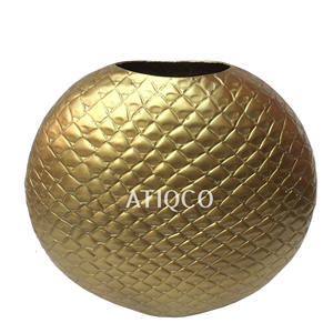 Maceta de metal de aluminio y cobre con estilo moderno Florero de piso atractivo con soporte de último diseño Decoración única para el hogar - Product Image 4