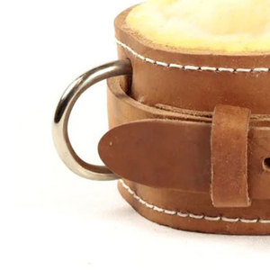 Correas de Tobillo de Cuero para Levantamiento de Pesas de Alta Calidad Hechas a Medida - Geo Brother Co, Cierre de Gancho y Bucle, Transpirables, Ajustables, Unisex - Product Image 6
