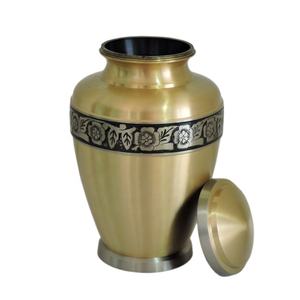 Urna de cremación conmemorativa para adultos de latón verde y dorado elegante, recuerdo de almacenamiento de cenizas duradero para restos humanos, suministros funerarios - Product Image 4