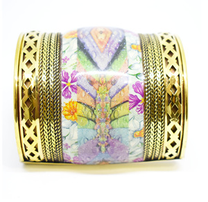 Brazalete indio Bangalore texturizado y martillado, estilo vintage 1925, de la Feria de Joyería de Verano de Abril de Louisiana, para hombre y mujer. - Product Image 1