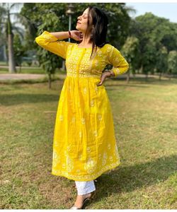Kurti เครื่องแต่งกายสิ่งทอตลาดสิ่งทอใหม่ล่าสุดที่ดูหรูหรางานสวยงาม - Product Image 5