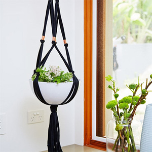 Cintre de pot de plante en macramé moderne fait à la main avec 4 pieds Tissu de décoration moderne de l'Inde Idée cadeau du Nouvel An - Product Image 6
