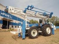 Nouvelle condition 100 mètre tracteur hydraulique monté carotteuse PTBW Machine d'enquête sur le sol CNC machines de forage vente