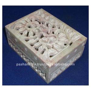 Sculpture Sur pierre Boîtes - Product Image 1