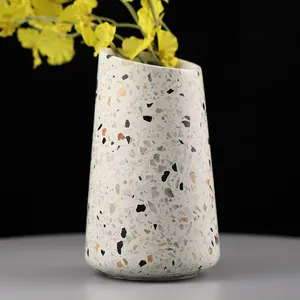 装饰家居室内人造产品水磨石石雕花瓶