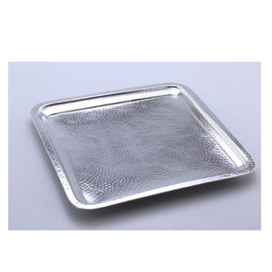 Bandeja DE SERVICIO DE ACERO INOXIDABLE martillado cuadrado de lujo y elegante para venta caliente y venta directa de fábrica india de alta calidad - Product Image 1