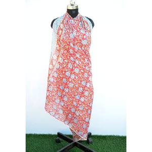 Écharpe naturelle en coton pour femmes, accessoire de mode léger, fait à la main, taille unique, unisexe, pour l'été, paréo, sarong, foulard pour la tête, turban, teinture par nouage - Product Image 4