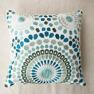 Chambray-funda de cojín bordada a máquina, 16X16, festival - Product Image 2