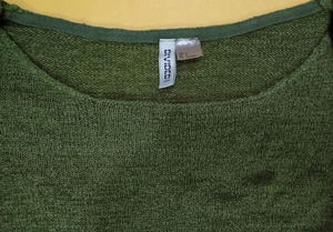 เสื้อผ้าแบรนด์เนมส่วนเกินสำหรับผู้หญิง แขนยาว คอกลม สไตล์ลำลอง ชุดฤดูใบไม้ร่วง เสื้อสเวตเตอร์ สต็อกล็อตจากบังกลาเทศ - Product Image 3