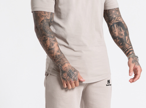 Vente en gros de vêtements de sport pour hommes avec logo personnalisé grande taille costumes été mode solide deux pièces vêtements coton t-shirt ensembles courts - Product Image 6
