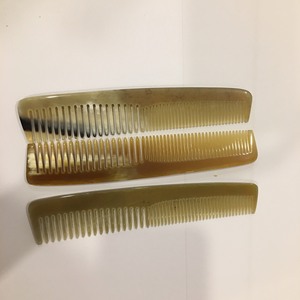 Hairbrushes made from low-priced cow horns - Product Image 4