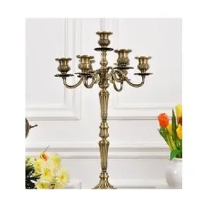 Candélabre de plancher debout floral candélabre plaqué or en aluminium de 5 bras pour le dîner à la maison et la pièce maîtresse d'événement formel