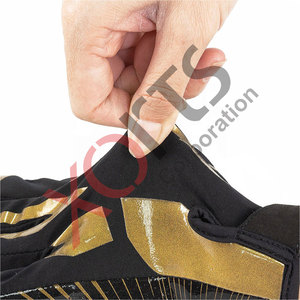 Gants de football américain Ultra Grip de haute qualité fabriqués en usine avec poignées Prix économique en gros Tailles pour jeunes et adultes - Product Image 4