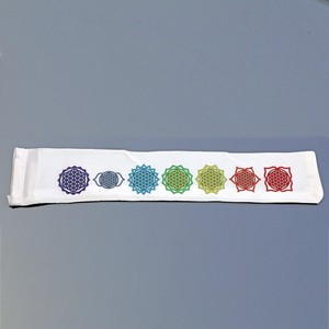 Chakra Color Print Long Jewelry Bolsa de terciopelo - Product Image 1