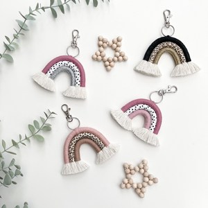 พวงกุญแจ macrame พิมพ์ลายเสือดาวลายจุดอินเทรนด์ - Product Image 1
