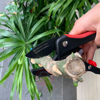 Tijeras de jardinería de fácil uso para cortar césped - Podadora de trinquete de grado industrial FUJIYA con agarre antideslizante de TPR y revestimiento de PTFE, 7 pulgadas, SK-5 F-5674