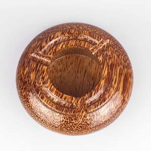 Cendrier en bois de coco de style vintage pour cigarettes en extérieur avec logo personnalisé en gros - Product Image 1
