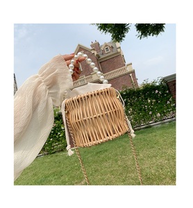 กระเป๋าสานหวาย/กระเป๋าถือ,กระเป๋าหวายทรงสี่เหลี่ยมลูกบาศก์หรูหราชายหาดขนาดเล็กทอมือ99GD สำหรับฤดูร้อน - Product Image 3