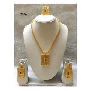Elegante Conjunto de Joyas de Oro de la Colección Africana para Bodas, Fiestas, Compromisos o Aniversarios - Product Image 1