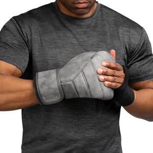 Guantes de boxeo de cuero sintético genuino con logotipo personalizado, uso de práctica de perforación resistente en color gris - Product Image 3